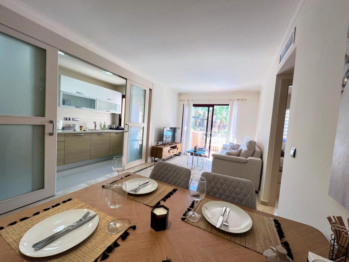 Modern 2 Bedroom Beachside Apartment Nr72 로스알카자레스 외부 사진